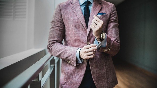 what to wear to a funeral men